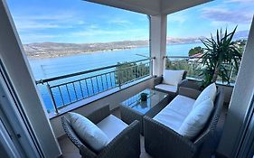 Apartment Islandsea - High End Retreat With Breathtaking Sea Views